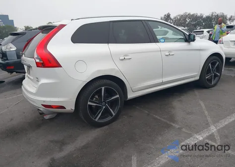 2016 Volvo Xc60 T6 Drive-E R-Design z USA, uszkodzony, nr VIN YV449MRP6G2869096